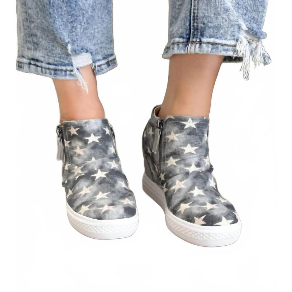 NEW NOT RATED women's denim starry wedge sneaker in cream/ beige / dark wash - Picture 3 of 3